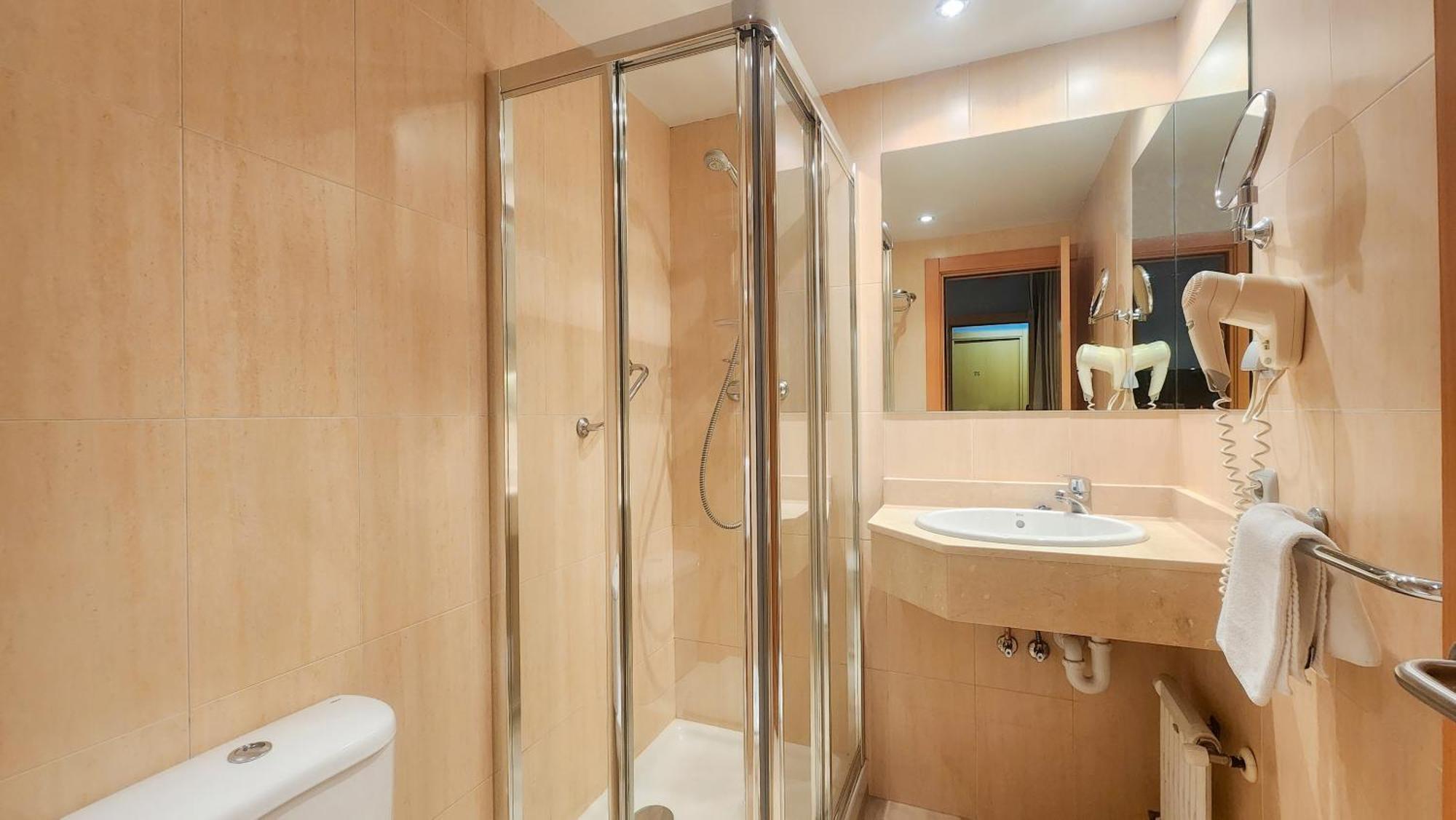 Hotel Faranda Alisas Santander, Ascend Hotel Collection Zewnętrze zdjęcie